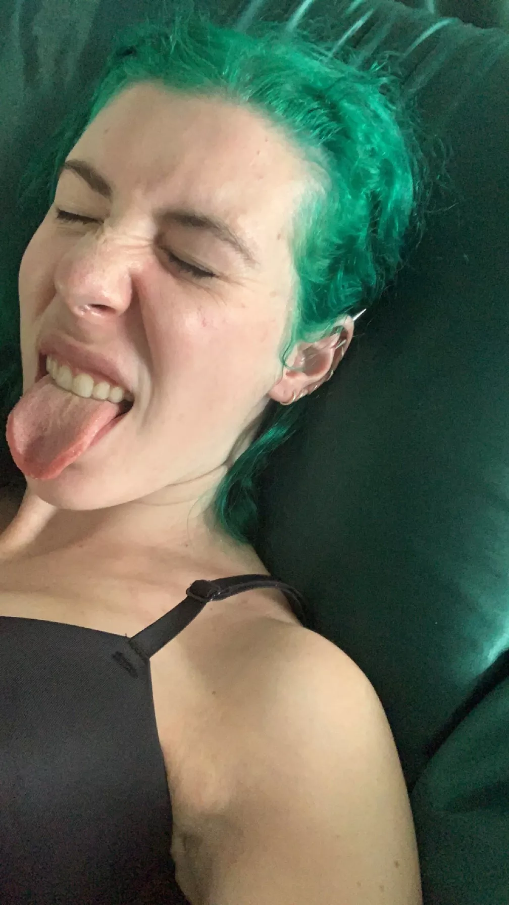 Morning tongue posted by sirenskiss3