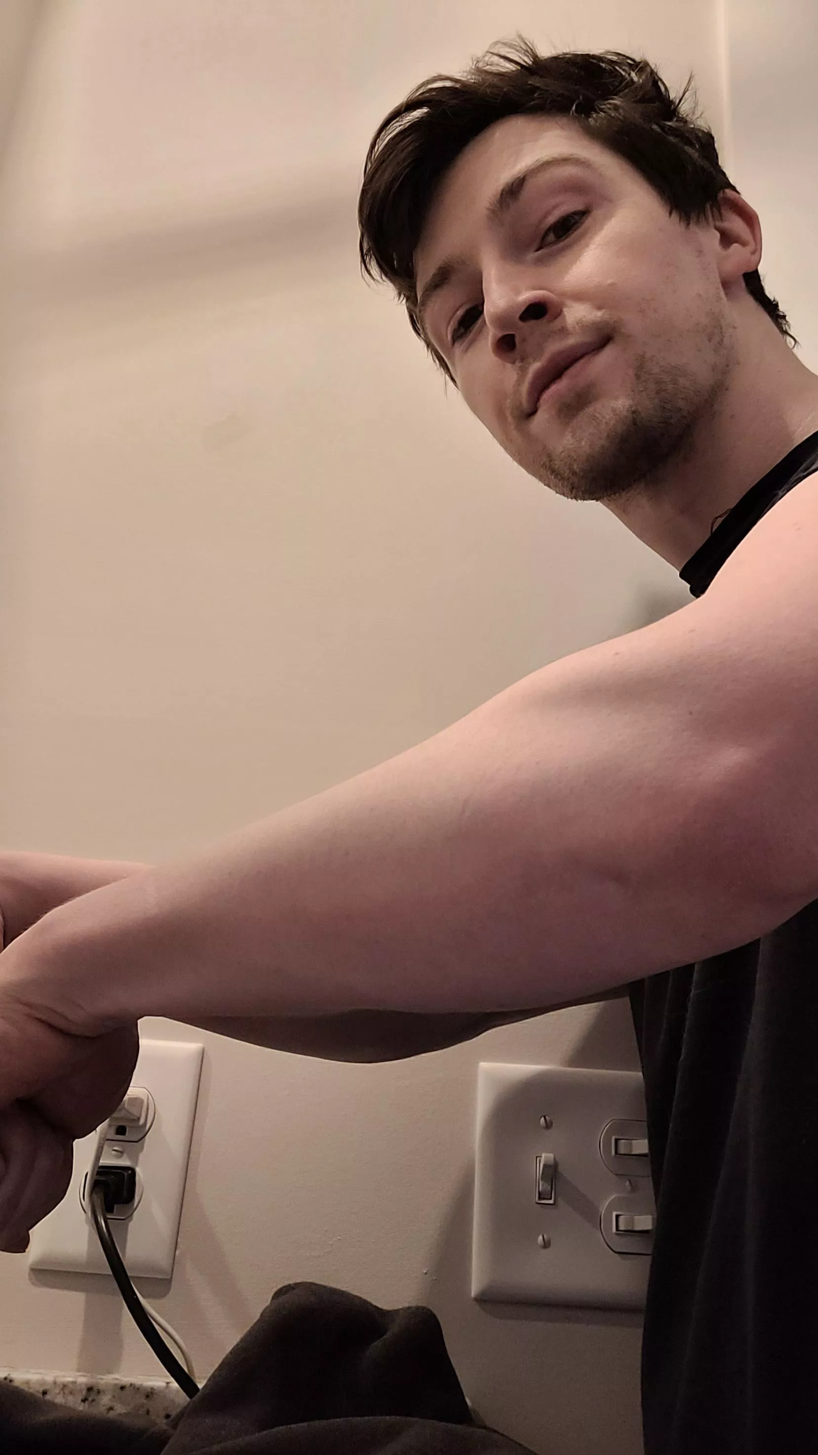 My forearm may not be the biggest or the buffest, but if you ask me nicely, I'll let you touch it 🥰 posted by ihavechronicrealness