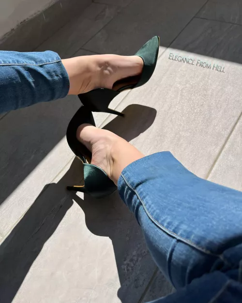 New heels 💚 by Elegance_FromH