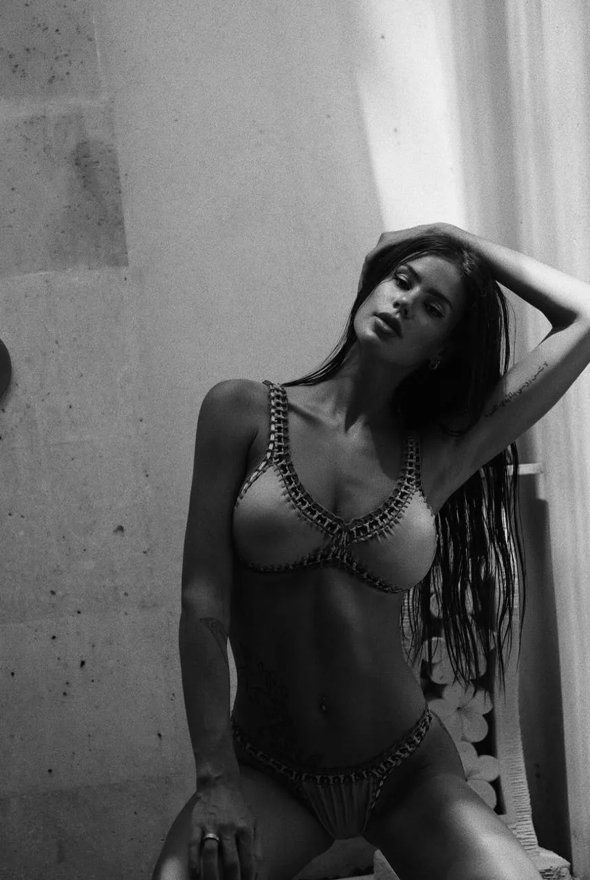 Not everything is as black & white as you think posted by MonikaKingaa