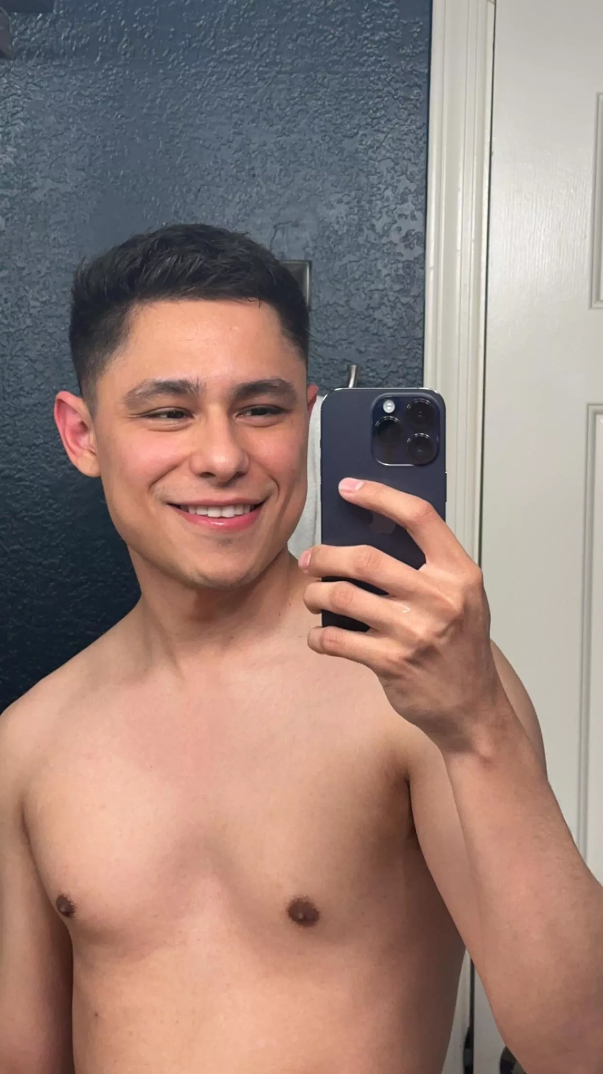 Post haircut confidence boost 😜 posted by everestalted