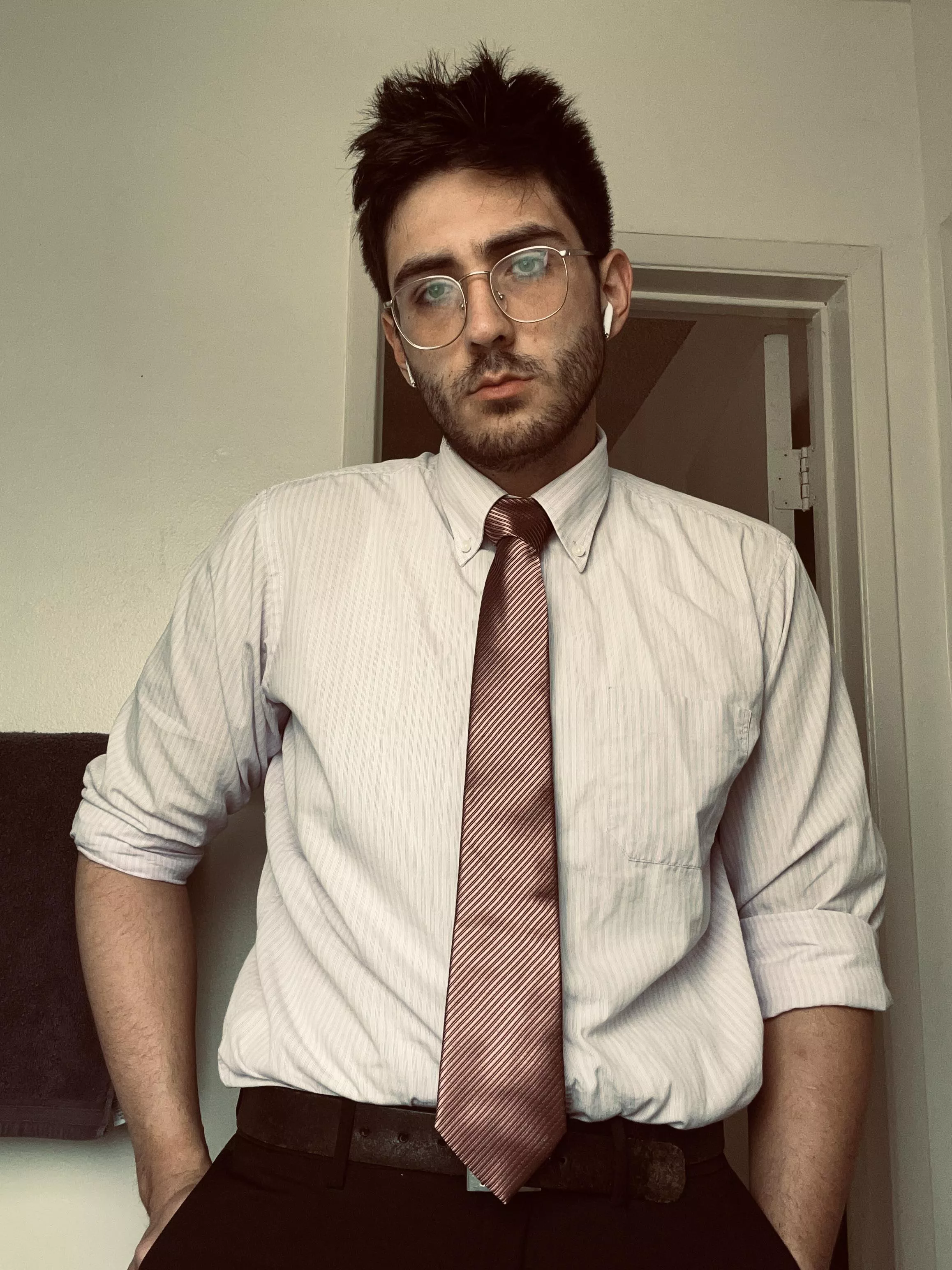 Someone Hype Me Up posted by Few_Transition3535