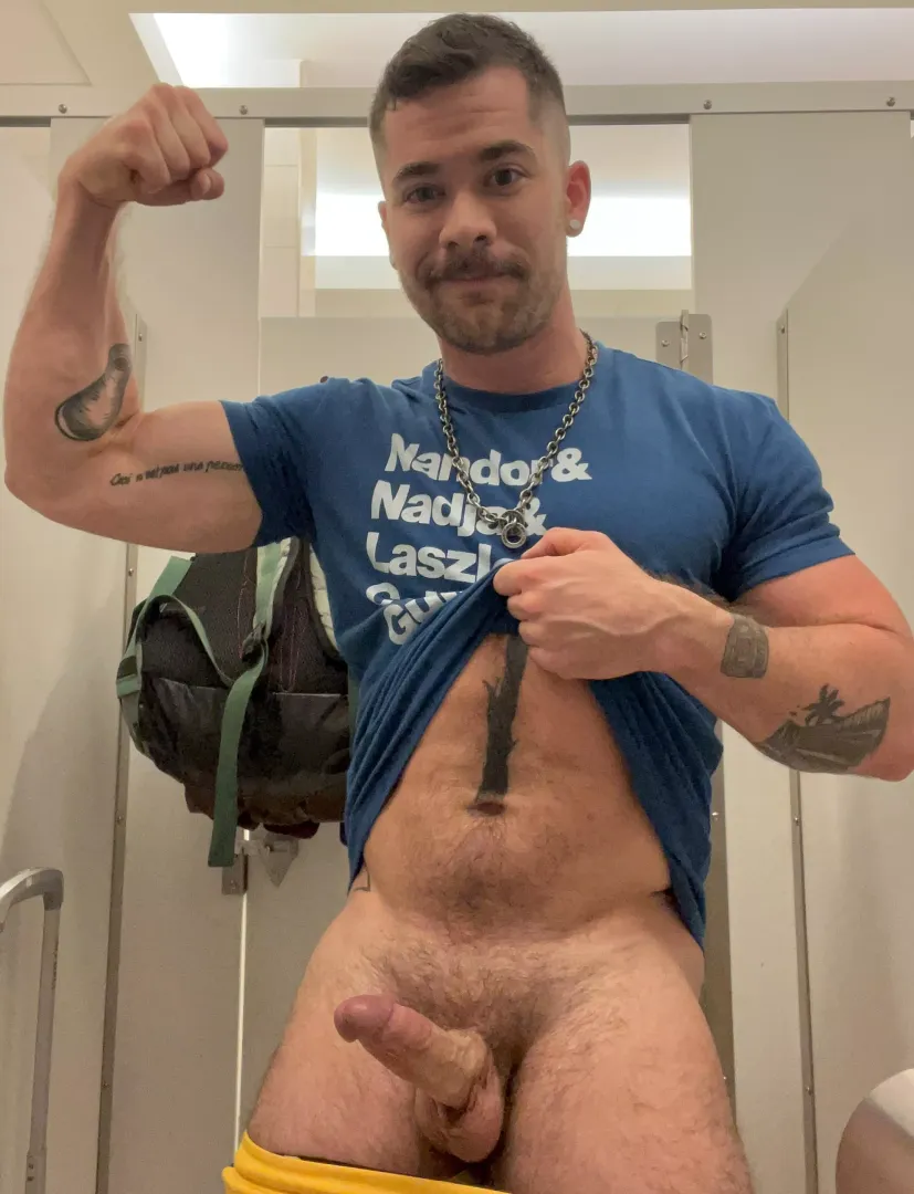 Suck me off in the bathroom? by thatyogafvcker