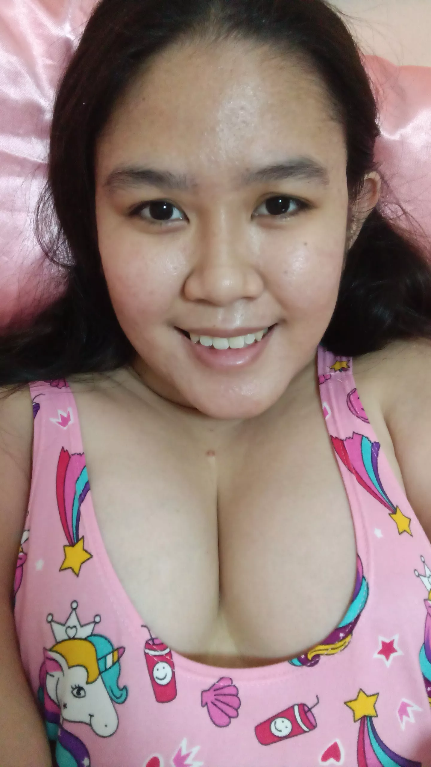 Waking up with a smile to a new day! posted by Acel32