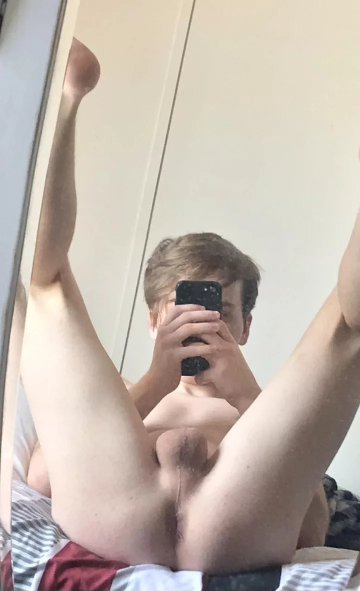 [18] looking for a big dick to use me ;) spencer_bj23 posted by elected_boy_toy