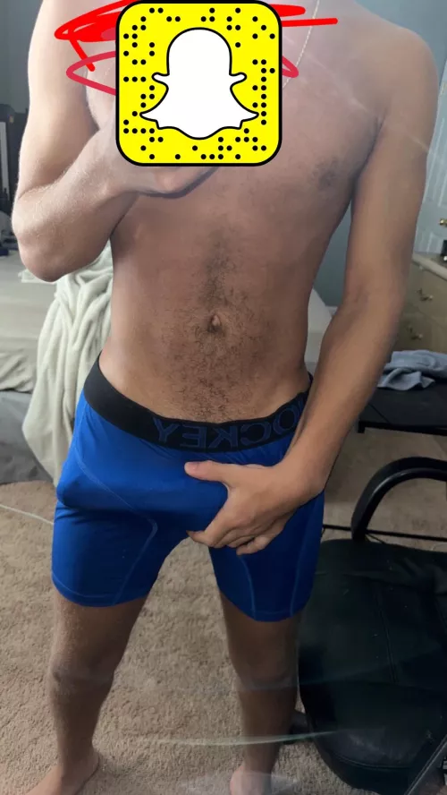 24 Hung4Hung or Hairy Bubblebutts welcome. Send pic add. Anon_guy2023 by InternationalBee5478