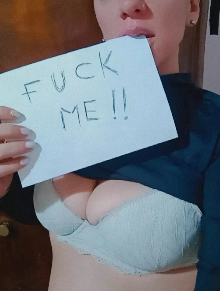 A cold day around here, I need good heat 🥵 posted by SmoothBroccoli2379