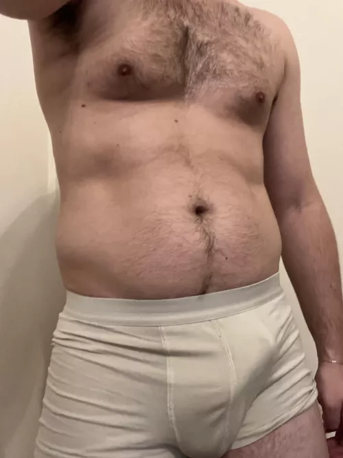 Afternoon bulge by bibeechboy