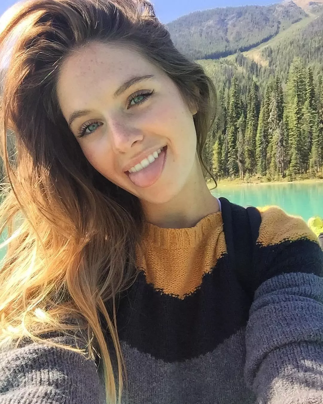 Beautiful Quebec Girl posted by Long-Escape-6807