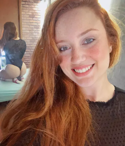 Can I be your favorite girlfriend? by Puzzled_MJ