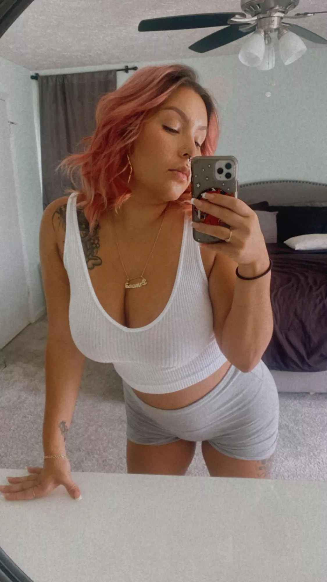 Can I grind on you? posted by peachyyypeaches