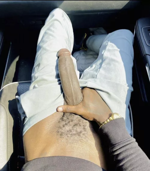 Dms are open by gghjgrhh