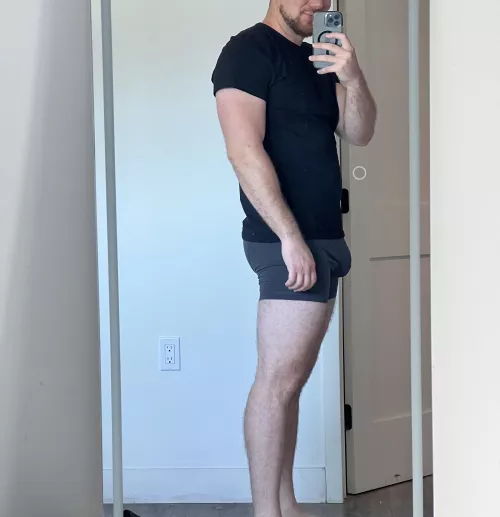 Do you mind if I walk around like this? by seventimess