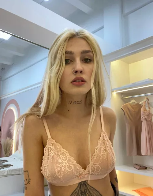 Do you want to know what I have under my bra??😈😏 by Kitty_Kate_love