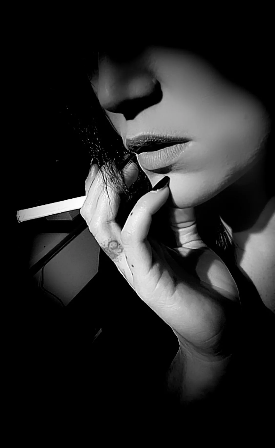 Good morning 🔥 posted by Artistic_Ad7400