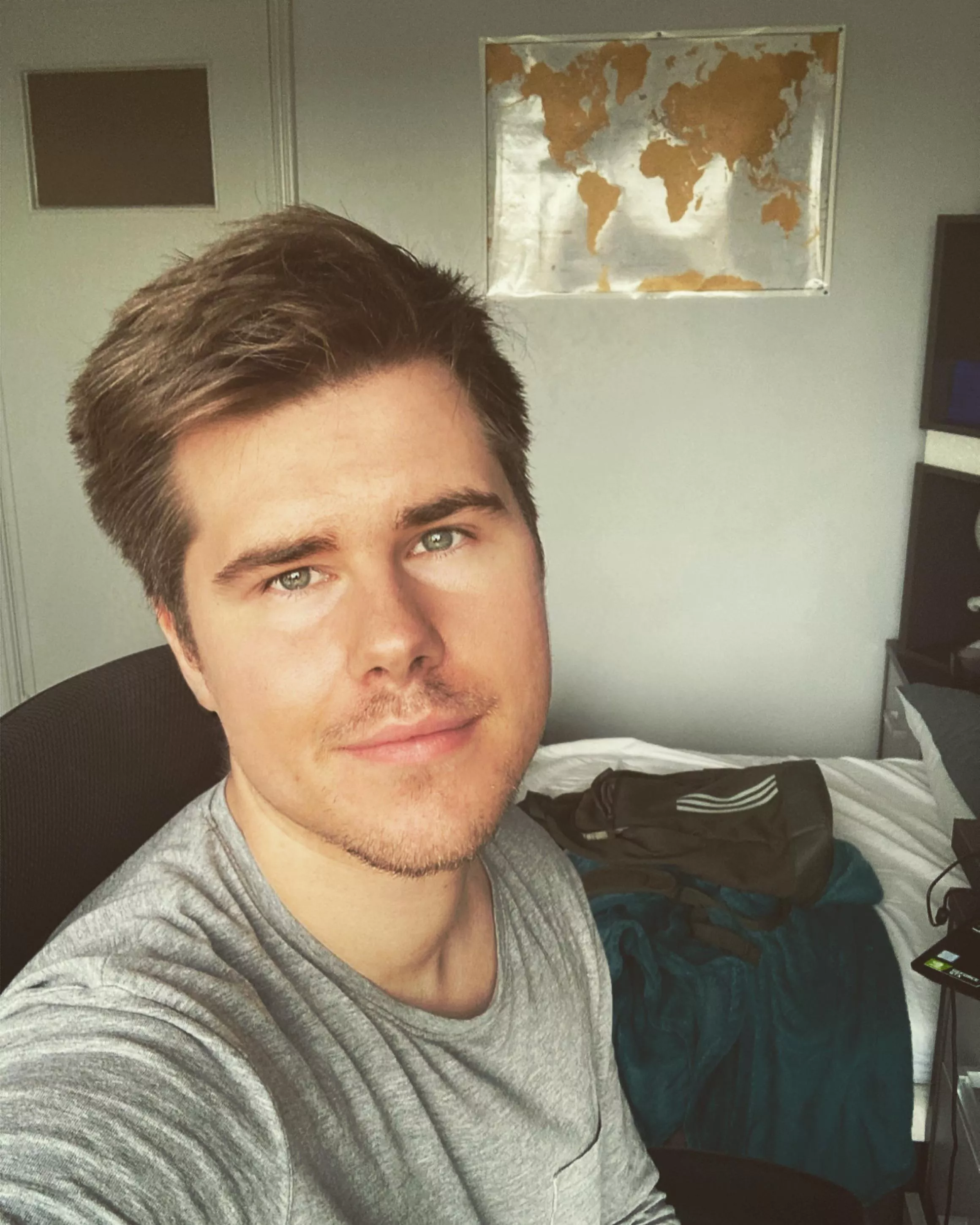 Goodmorning 😉 posted by omg__A__wolf