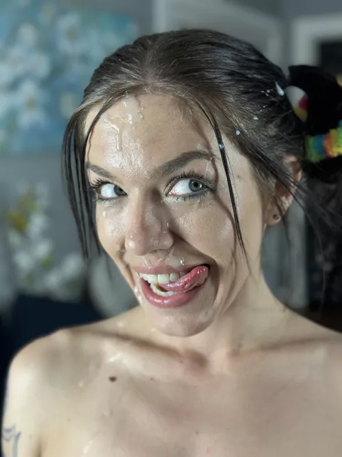 Happy cumslut by jennatallsxxx