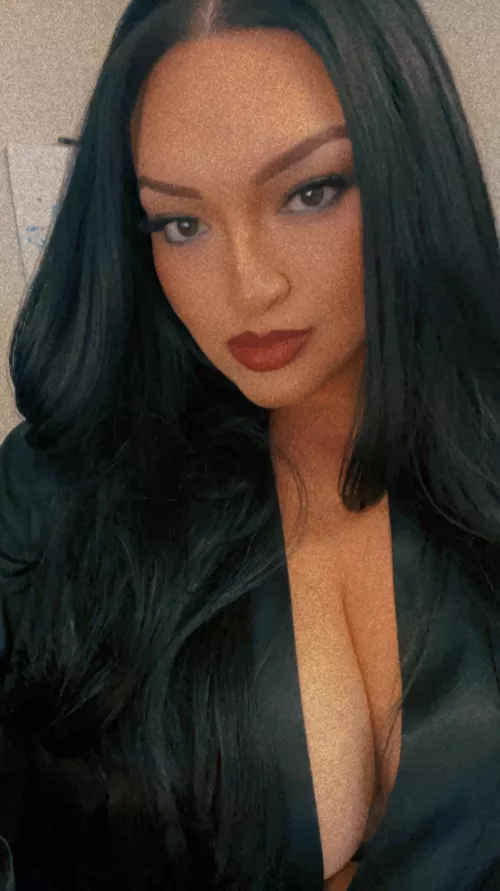 Happy Tuesday 💋 by Thickthickbaby