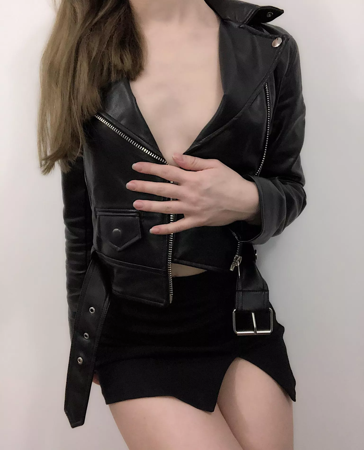 I forgot my shirt😉❤️‍🔥🖤 posted by Rosecandy848