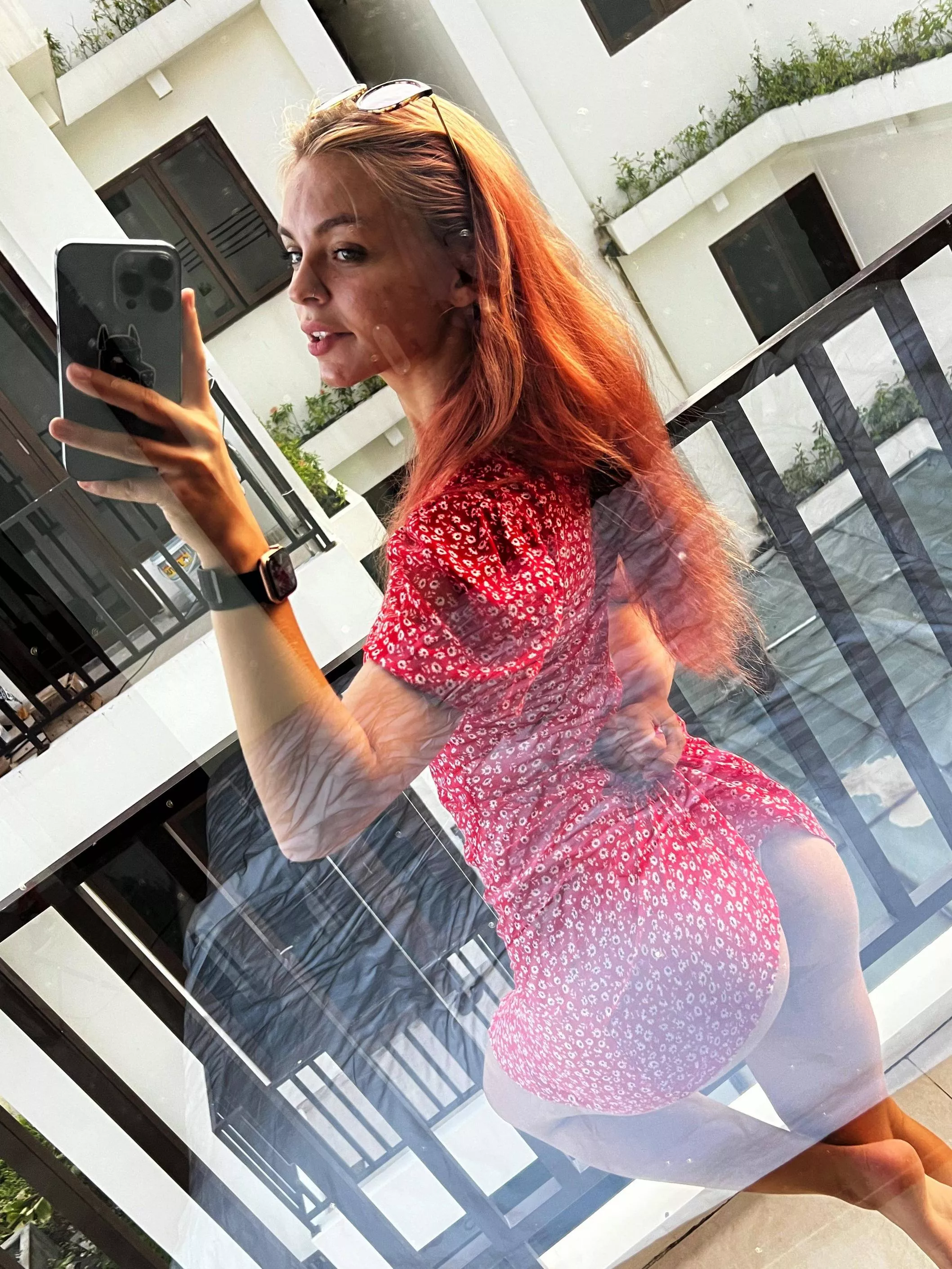 look a little at my ass just a little :) posted by 556423