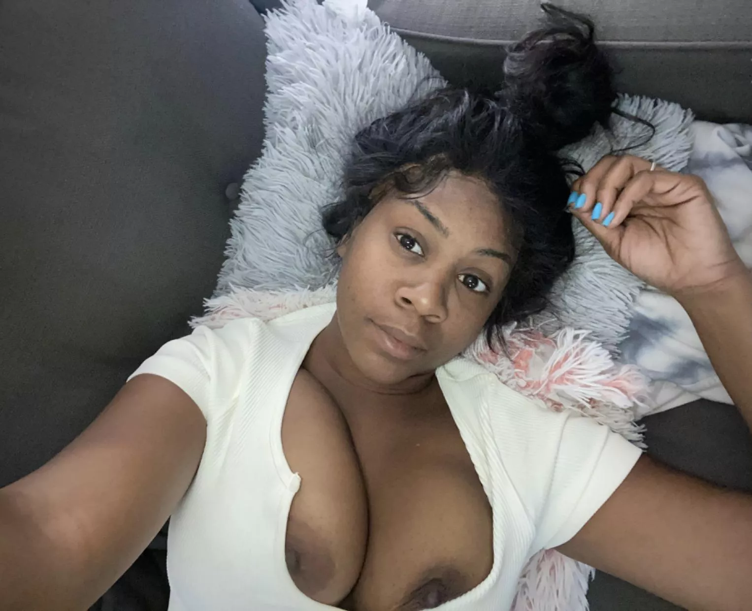 my fat n….r milf tits are exposed would you rather fuck them or just spìt in my n….r face daddy ? 😽😽kik/wickr: yayasonasty posted by YaYaTheSub