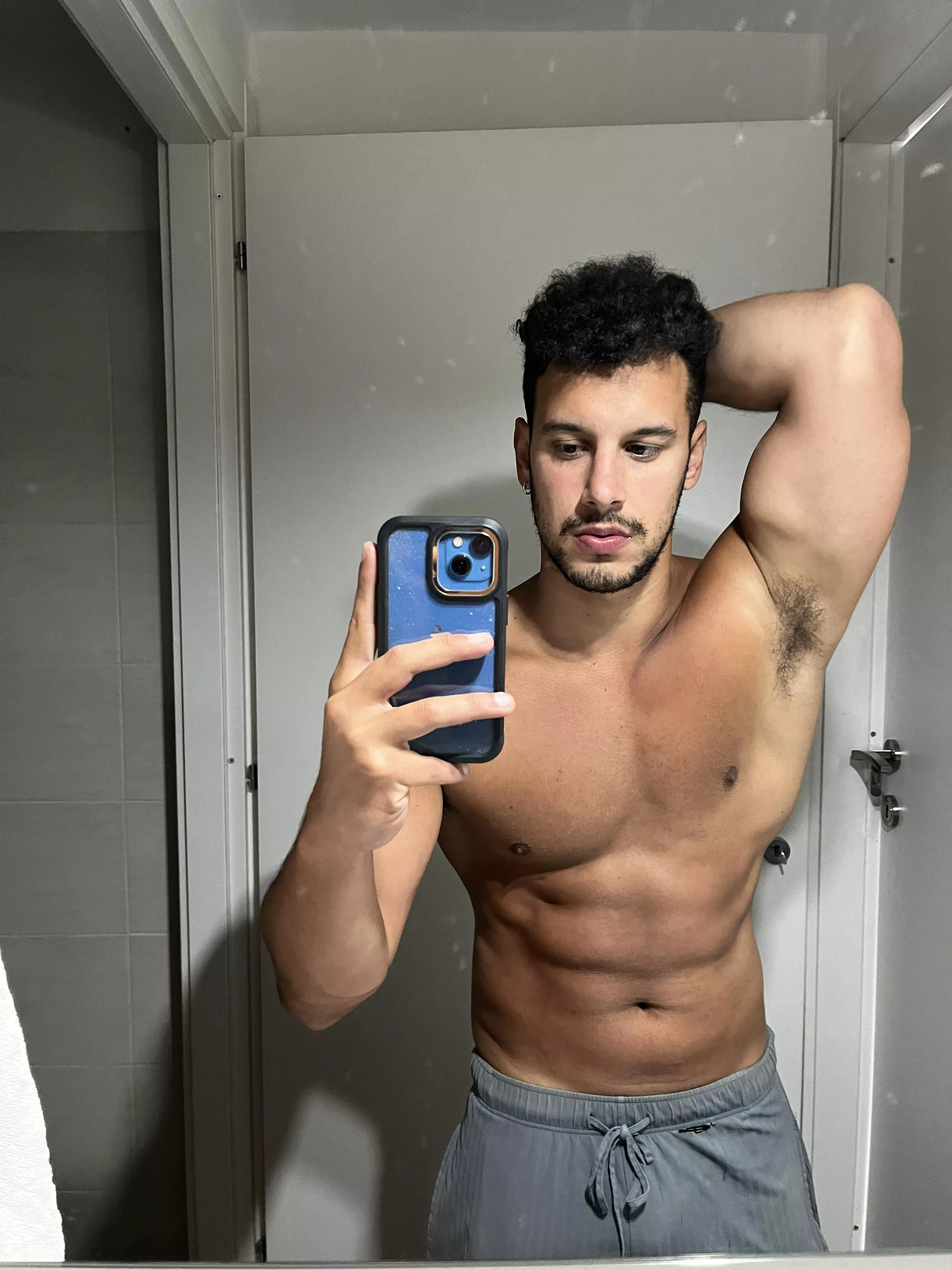 Ohhh yess smell it posted by Own-City-1936