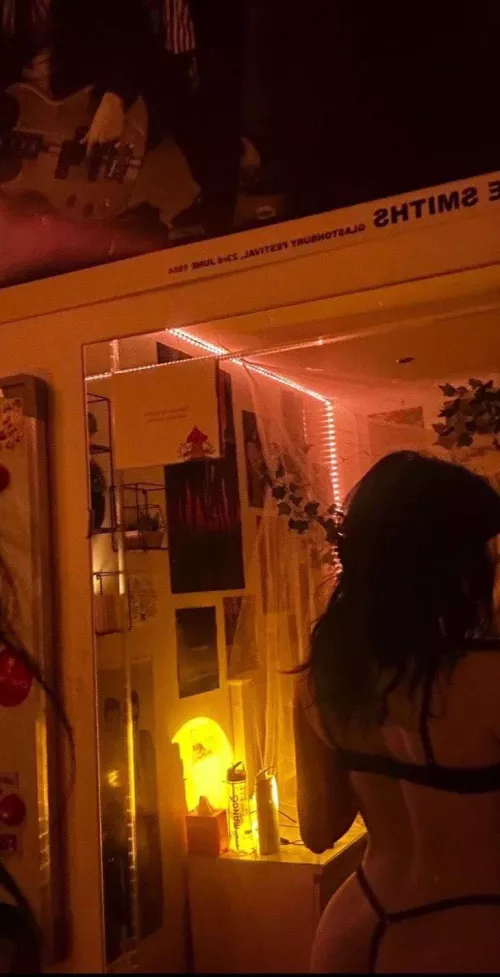 Older guys turn me on ;) by Cara005