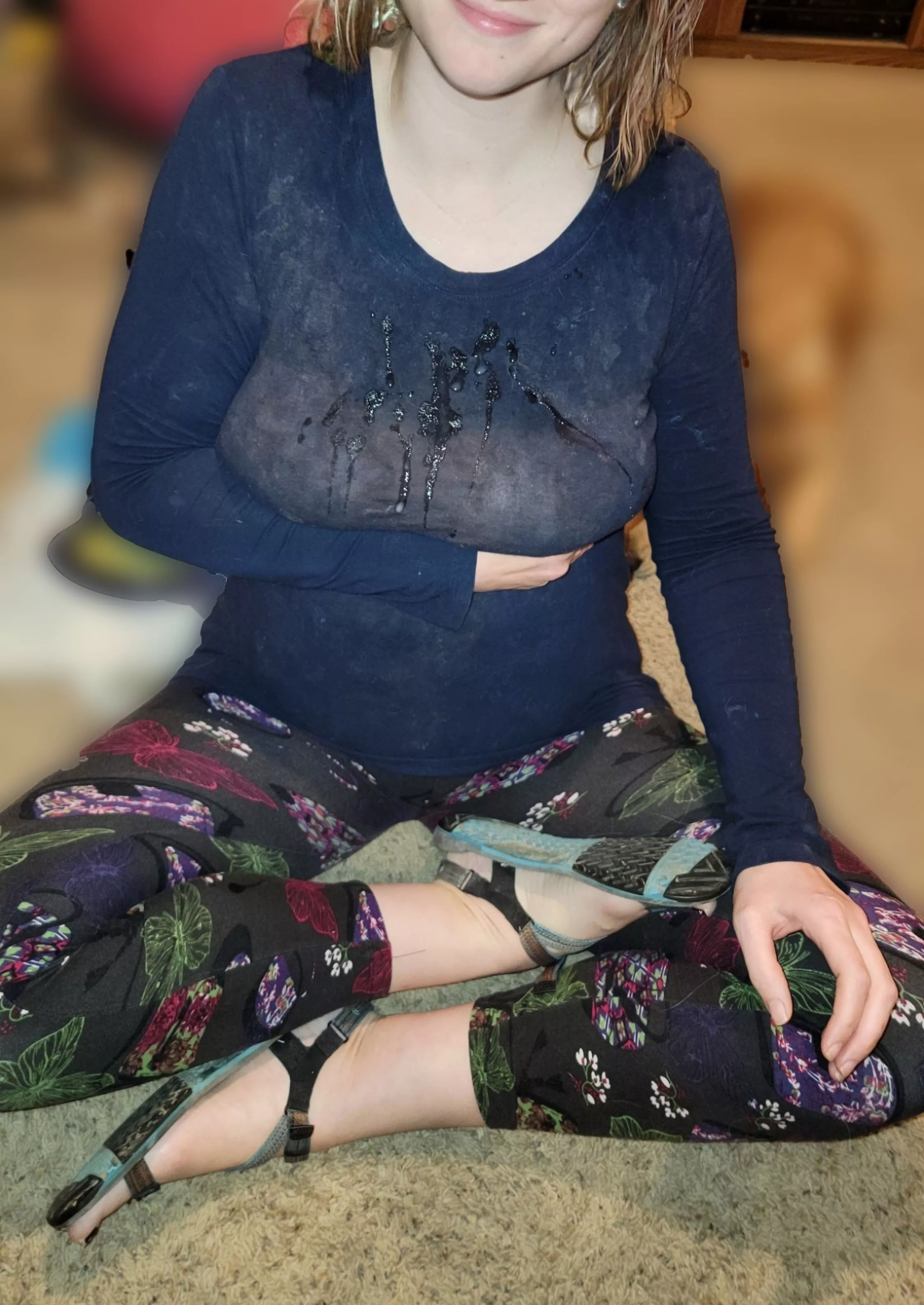 One more shot from the last session posted by cumfoot2003