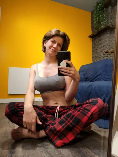 Relaxing morning by ScarlettJane92