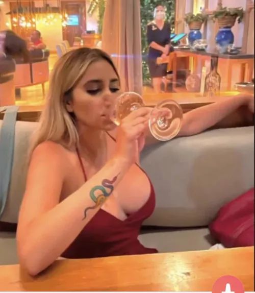 Skull the drink! by spicy_kingWest44