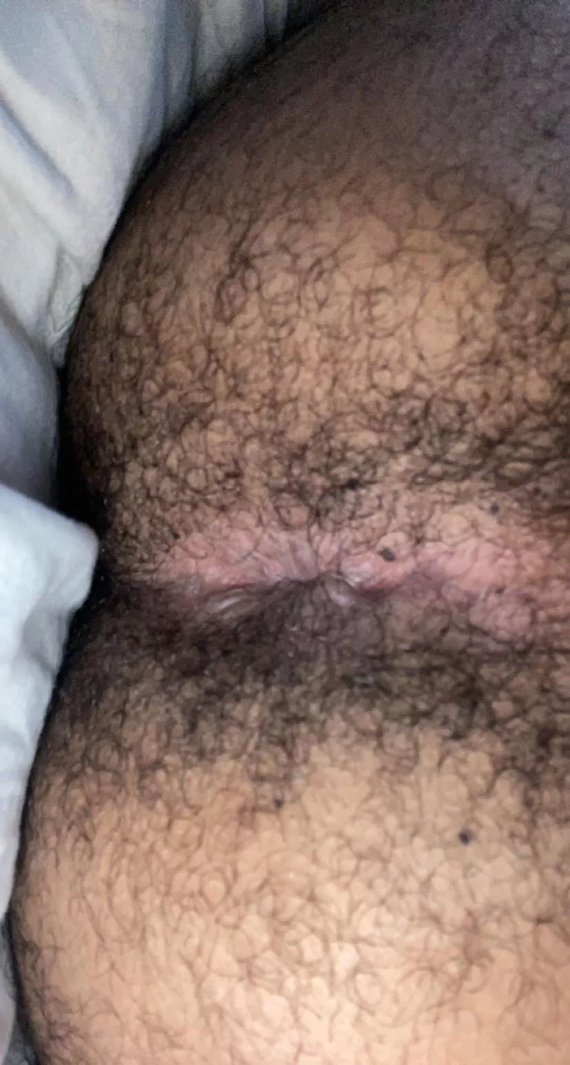 sniff posted by pookie-png