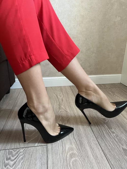 Strict style is my favorite style by MonicaGoddess