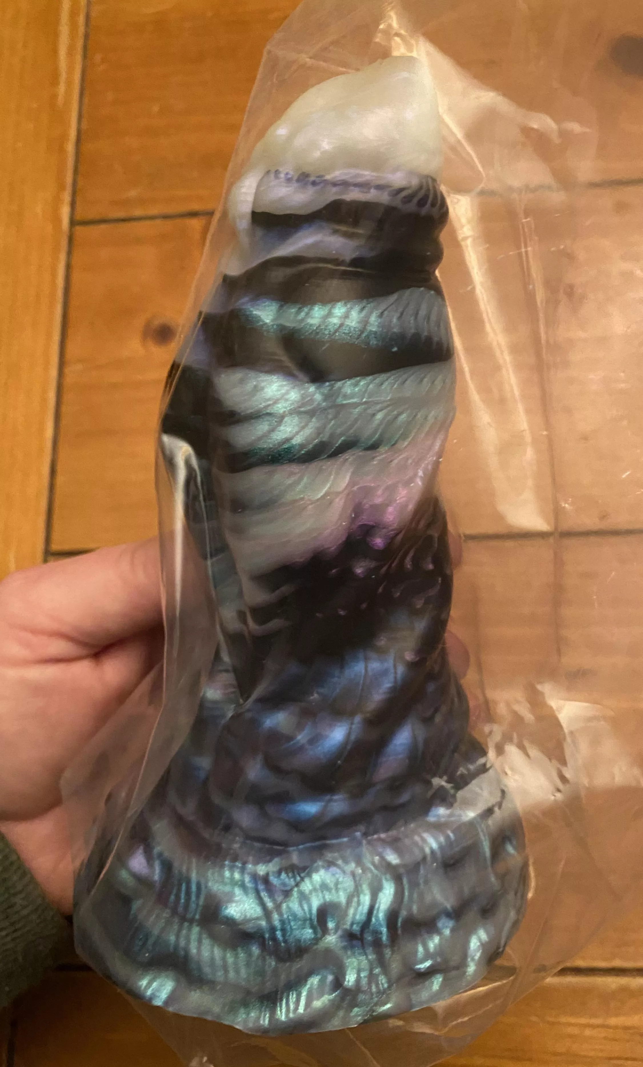 Switched in shipping: PPS Jupiter s/ss in Black Pearl posted by isht_17