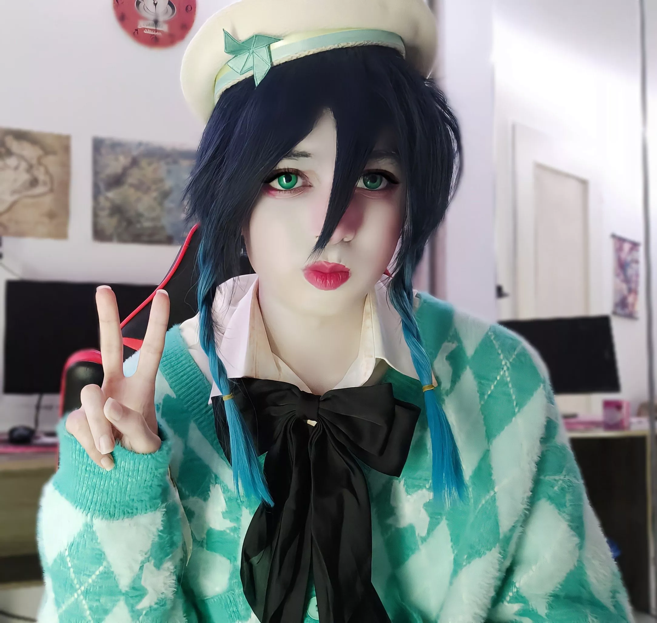 this is what peak masculinity looks like posted by Lykanthra_