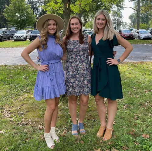 Three lovely ladies by James_Brontosaurus