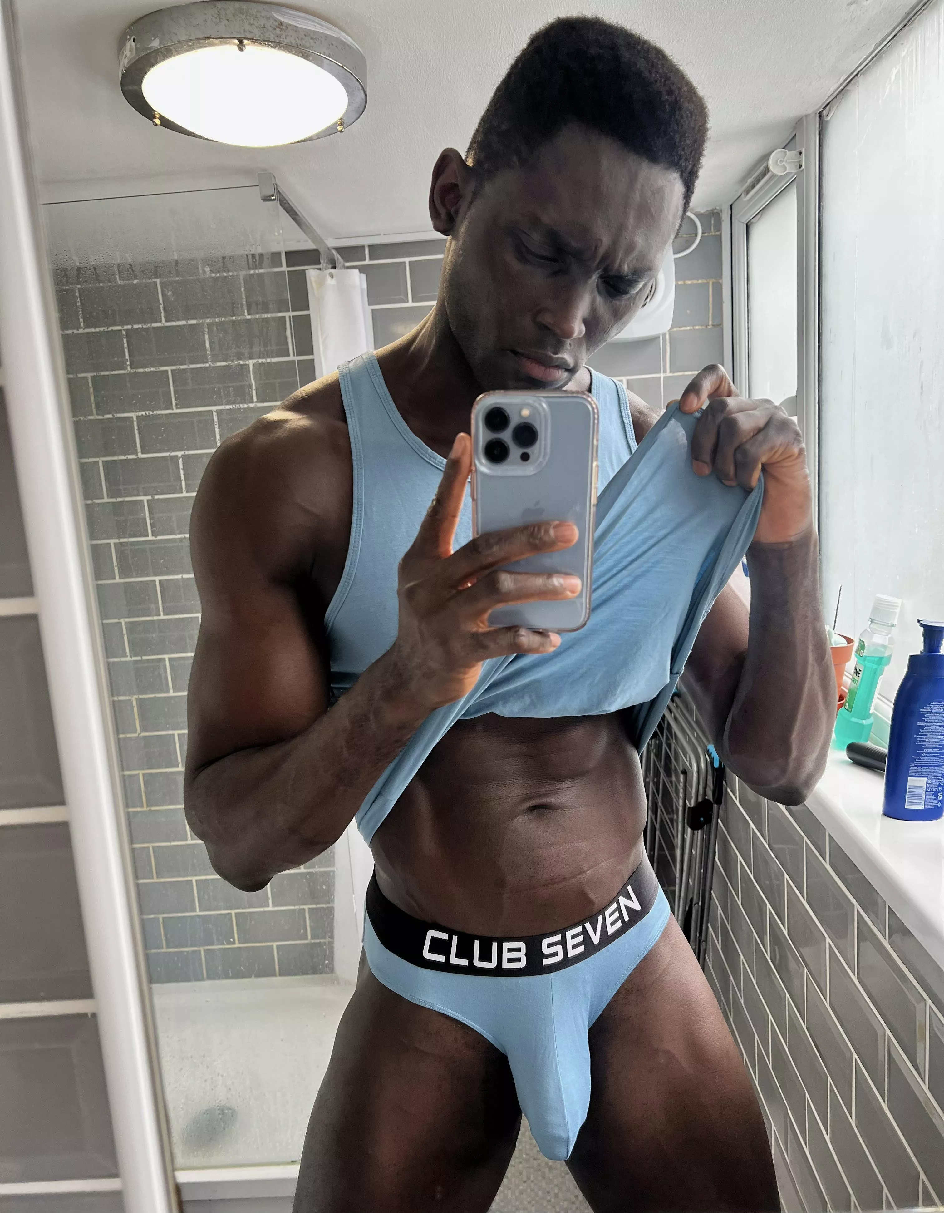 Wearing matching undies 😍 posted by alexgede