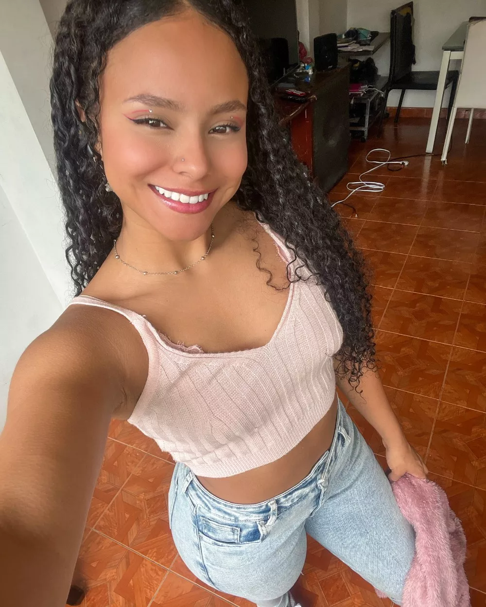 When you're feeling cute [f18] posted by ILoveSmilinggBack