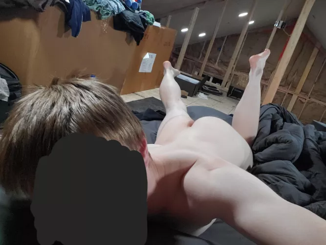 A quick selfie I took :) by MyAlexSmith2001