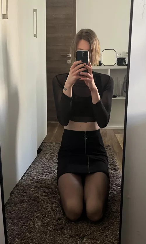 almost classy look by dropflashh