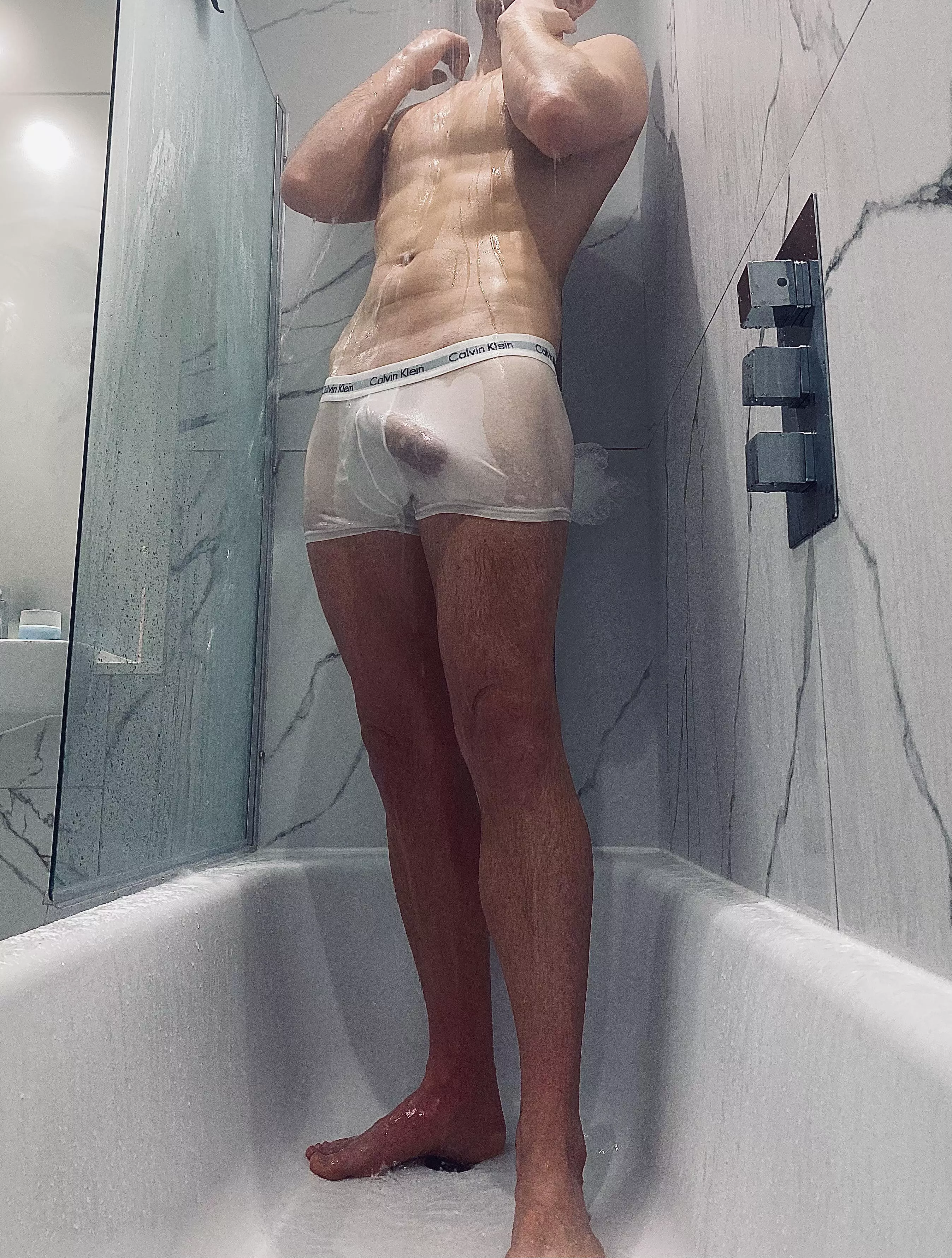 Cinematic thing posted by Gingreyyy