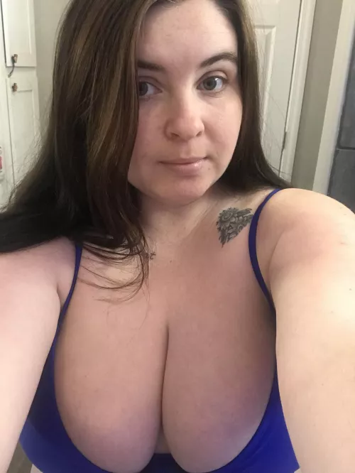 Do you like what you see? by Fluid-Neighborhood68