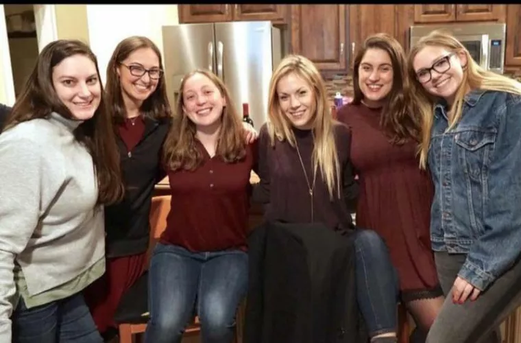 Gather around by pringlesmingled