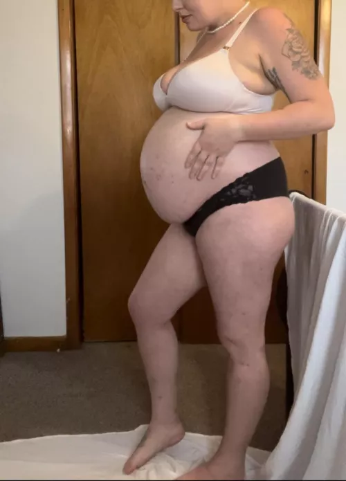 Happy 36 weeks!! 🎉 by ConclusionProper832