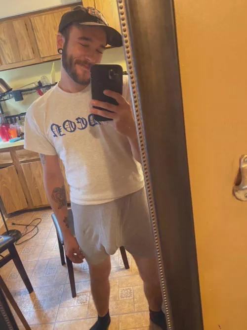 Hi friends 😇 by nuditymydear