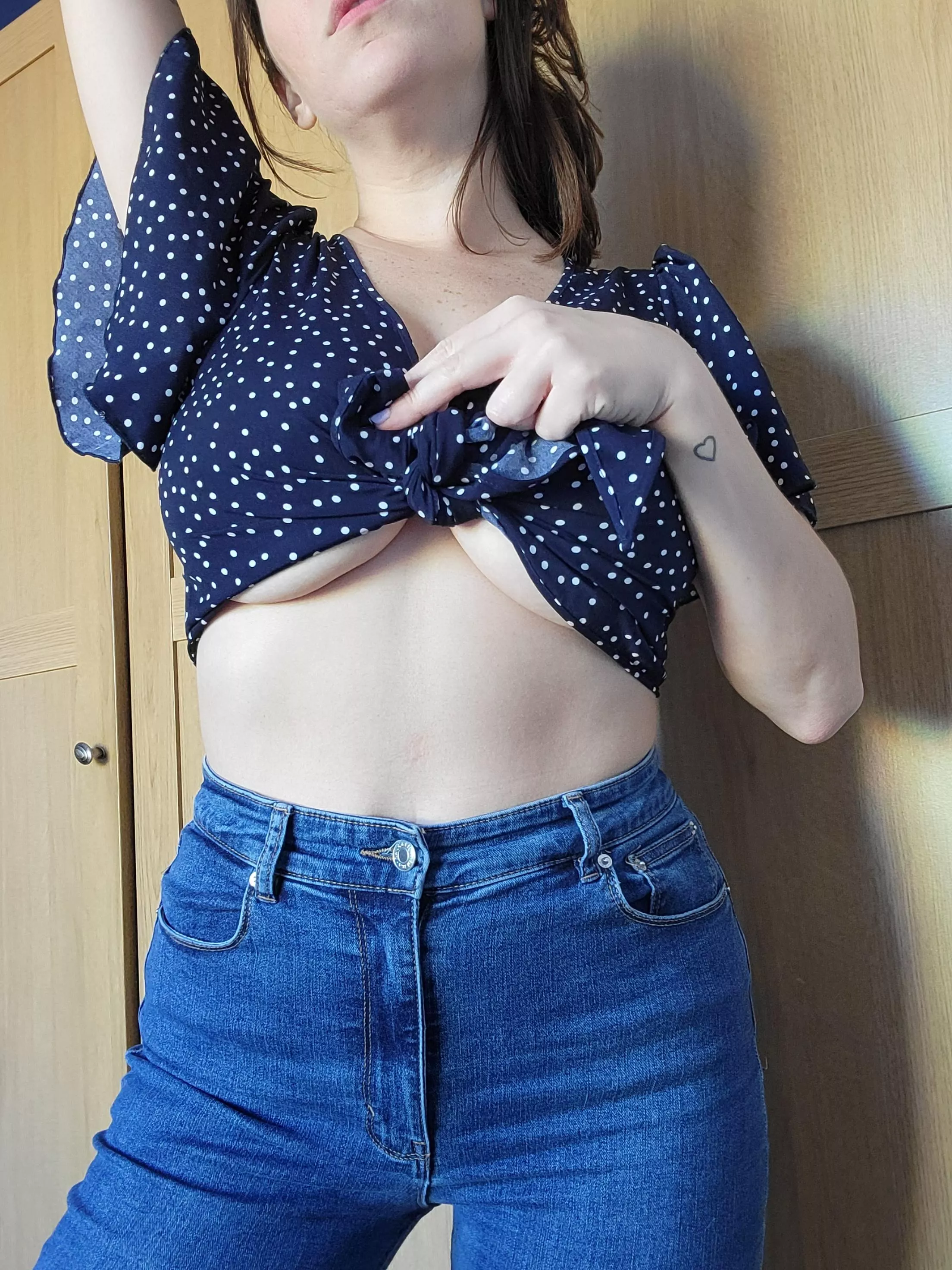 I have some melons under my blouse posted by silvia_lasanta