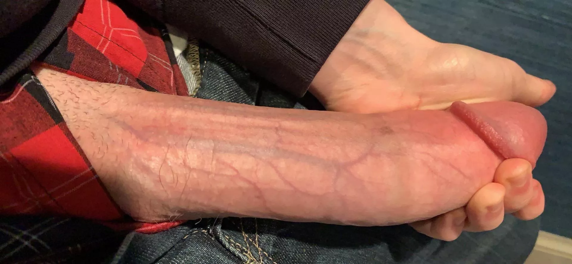 I want to wake up every morning with my dick in your mouth posted by Solat66666