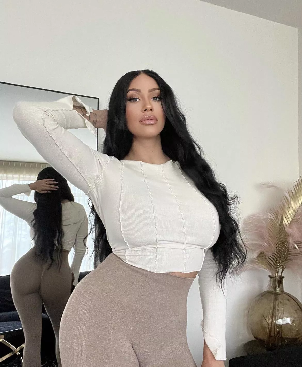 I’ll let you enjoy both sides posted by whitleyderaad1