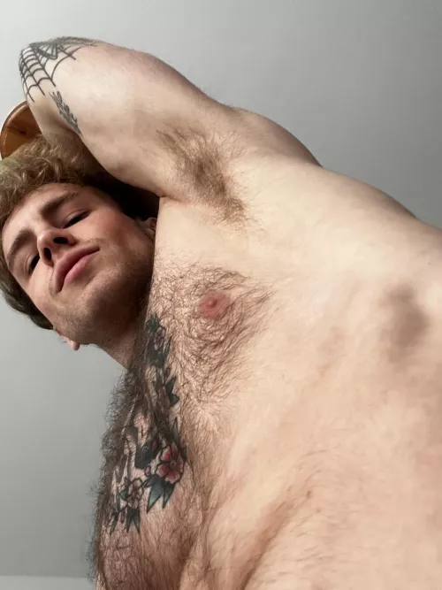 Infinite hairiness by haael12