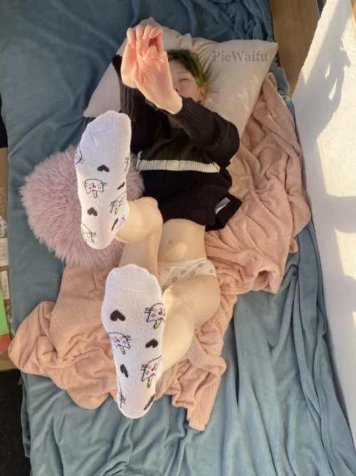 Let me stay your home tonight [F] by PieWaifu