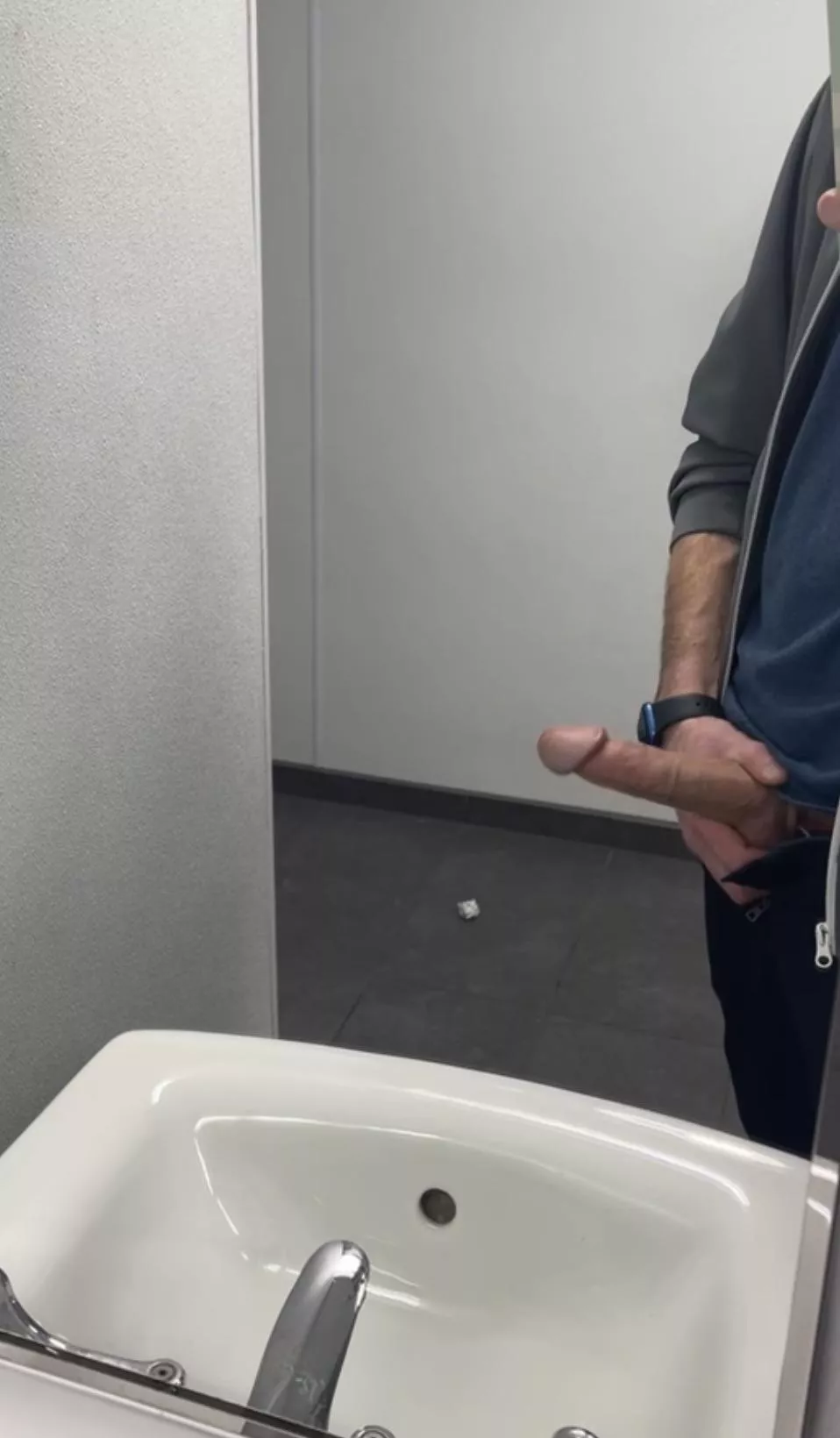 My cock always has me distracted at work. posted by admac2789